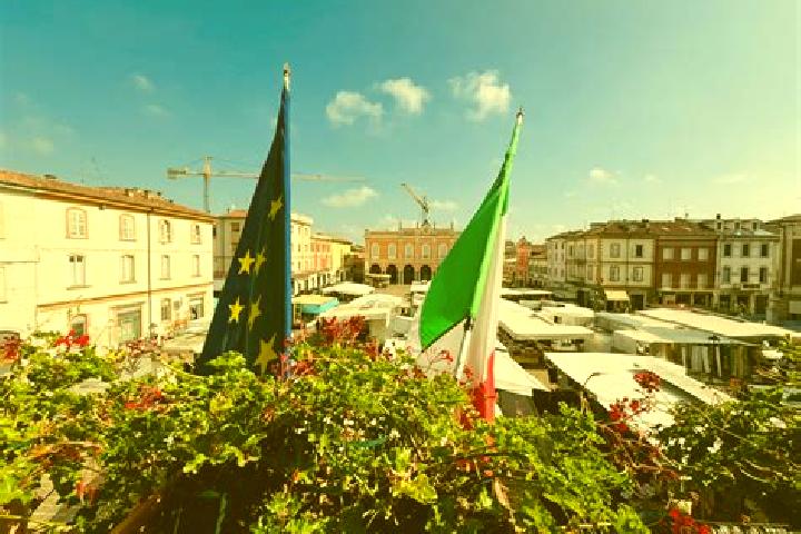Iris, 22 — Escort in Sant Elena Irpina, Italy