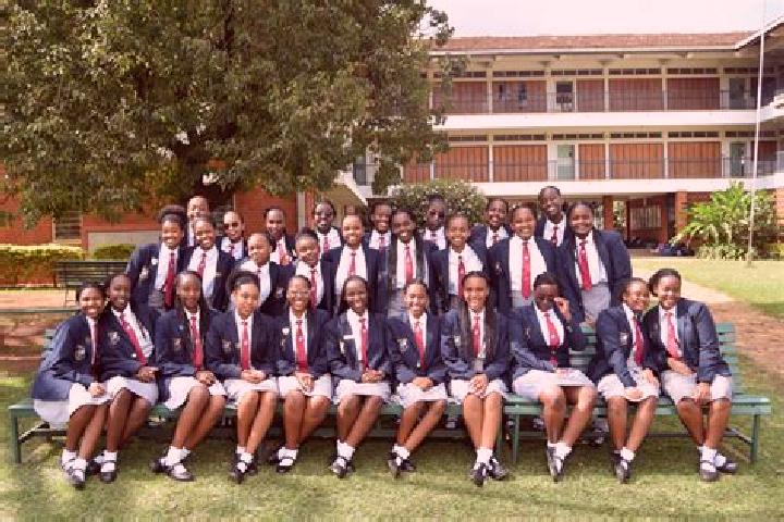 Iris, 22 — Escort in Tinganga, Kenya
