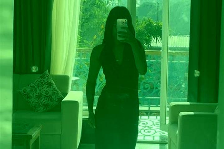 Iris, 22 — Escort in Vikasnagar, India