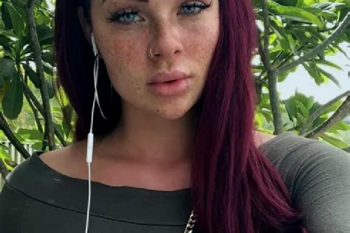 Iris, 23, a auburn brown-eyed middle eastern companion based in Las Matas de Santa Cruz. Offering Couples, OWO, Domination, Duos. Available for incall and ou...