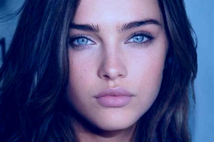 Iris, 23, a brunette grey-eyed mixed companion based in Biol. Offering CIM, 69, Massage, Fetish. Available for incall and outcall, overnight bookings available.