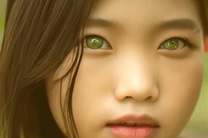 Iris, 23, a chestnut green-eyed asian companion based in Jianling. Offering Duos, Fetish, Girlfriend Experience, Couples. Available for incall and outcall, d...