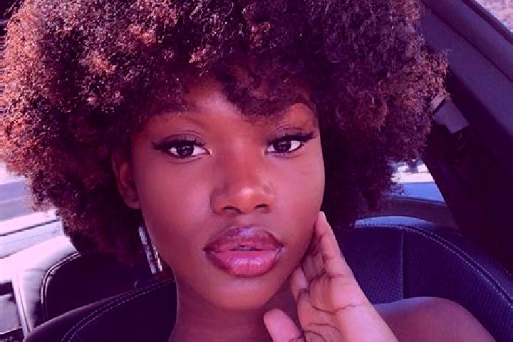 Iris, 23, a red dark-eyed ebony companion based in Nova Ipixuna. Offering Domination, Tantra, Fetish. Available for incall and outcall, overnight bookings av...