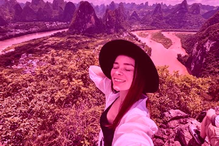 Iris, 23 — Escort in Lingui, China
