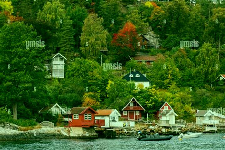 Iris, 23 — Escort in Nesoddtangen, Norway