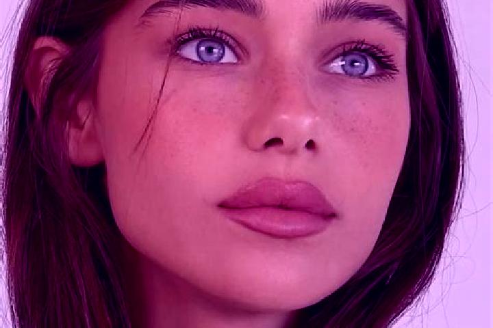 Iris, 24, a brunette amber-eyed middle eastern companion based in Pozza. Offering Tantra, Roleplay, OWO. Available for incall and outcall, day and evening da...