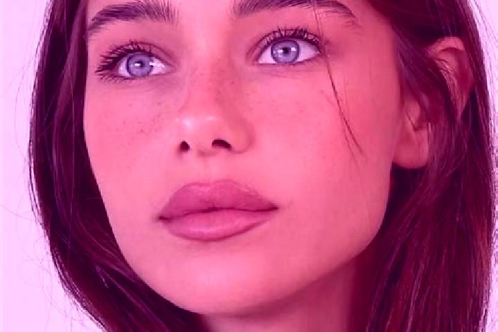 Iris, 24, a brunette brown-eyed mixed companion based in North Tamworth. Offering Massage, Dinner Date, A-Level. Available for incall and outcall, day and ev...