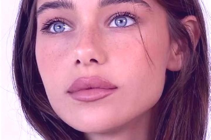 Iris, 24, a brunette grey-eyed caucasian companion based in Koupela. Offering 69, Fetish, Couples. Available for incall and outcall, overnight bookings avail...
