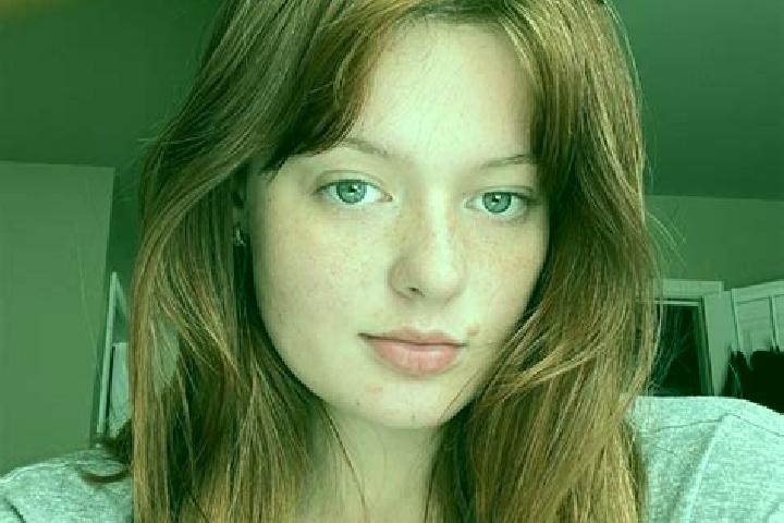 Iris, 24, a chestnut blue-eyed caucasian companion based in San Brancato. Offering Overnight, CIM, Duos. Available for incall and outcall, day and evening da...