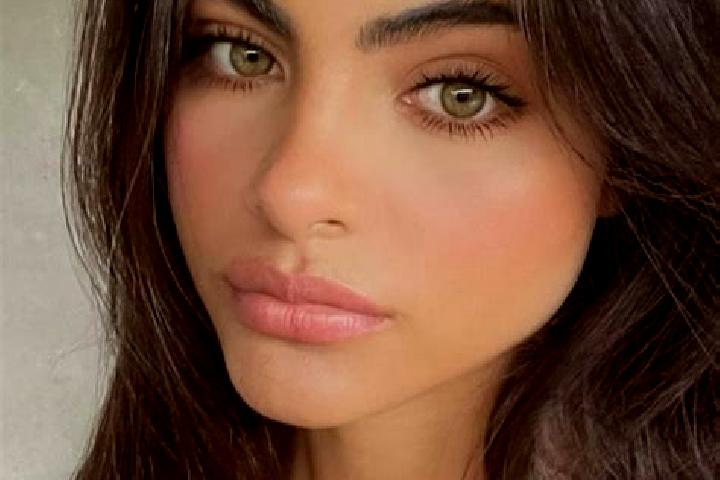 Iris, 24, a dark blonde dark-eyed indian companion based in Pastores Primer Barrio. Offering Fetish, Domination, BDSM, GFE. Available for incall and outcall,...
