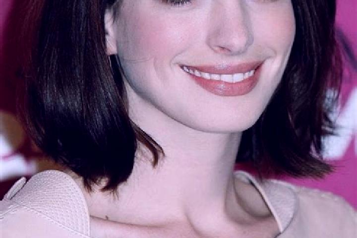Iris, 24 — Escort in Belle Terre, United States
