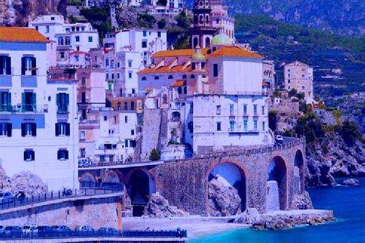 Iris, 24 — Escort in Rocchetta Cairo, Italy