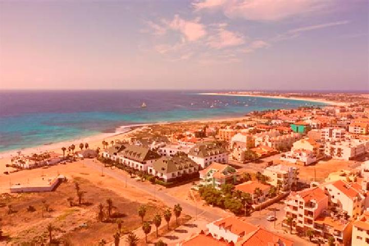 Iris, 24 — Escort in Santa Maria Centro, Cape Verde