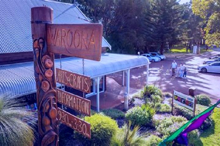 Iris, 24 — Escort in Waroona, Australia