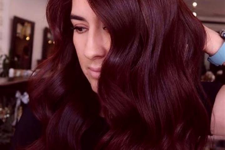 Iris, 25, a auburn dark-eyed caucasian companion based in Sulz. Offering Duos, GFE, Prostate Massage. Available for incall and outcall, day and evening dates.