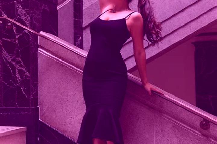 Iris, 25, a brunette amber-eyed latina companion based in Pertina. Offering Fetish, Duos, Tantra. Available for incall and outcall, day and evening dates.