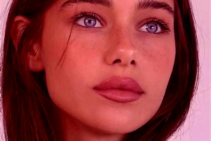 Iris, 25, a brunette brown-eyed caribbean companion based in Stoneville. Offering 69, Duos. Available for incall and outcall, day and evening dates.