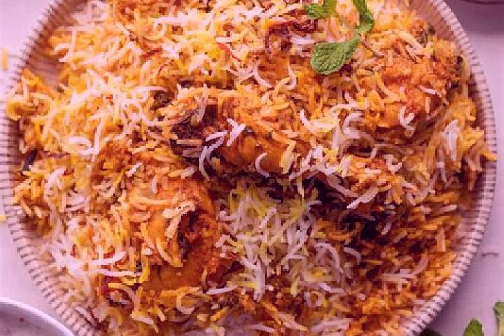 Iris, 25 — Escort in Basti Dosa, Pakistan