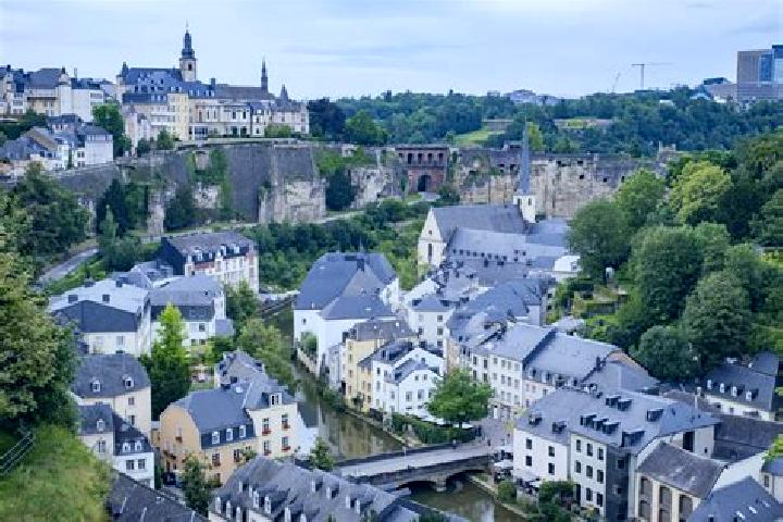 Iris, 25 — Escort in Ehnen, Luxembourg