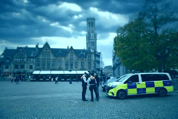 Iris, 25 — Escort in Loppem, Belgium