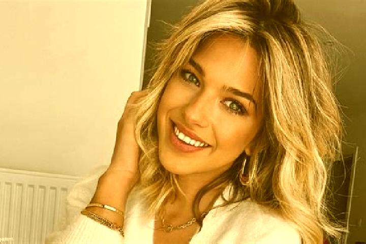 Iris, 25 — Escort in Schueren, Germany