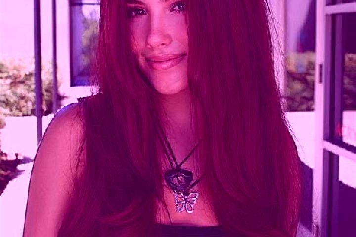 Iris, 26, a auburn brown-eyed european companion based in Paulino Neves. Offering Roleplay, Massage, Duos, Couples. Available for incall and outcall, day and...