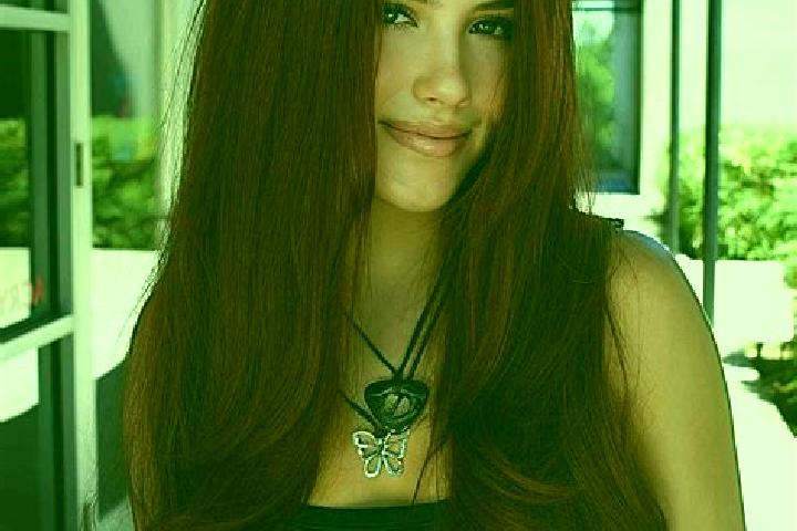 Iris, 26, a auburn dark-eyed mixed companion based in Eina. Offering Tantra, OWO, Fetish, Girlfriend Experience. Available for incall and outcall, overnight ...