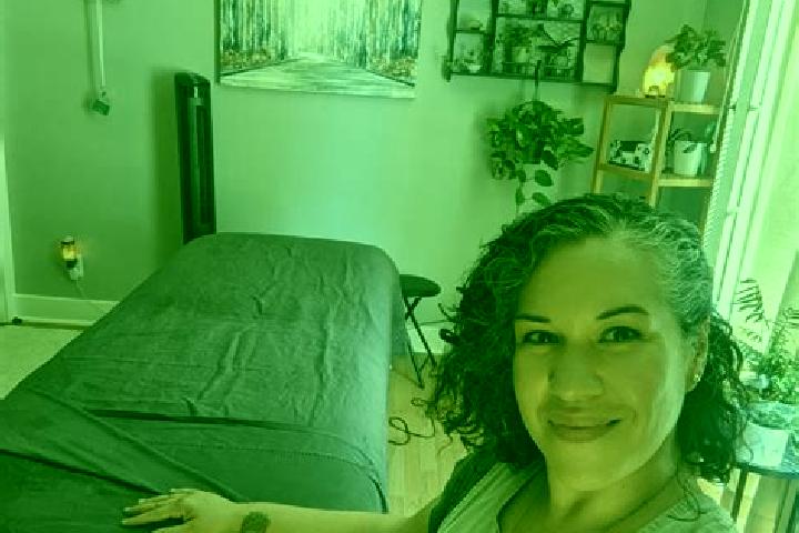 Iris, 26, a black brown-eyed caribbean companion based in Passa e Fica. Offering Erotic Massage, BDSM, Tantra. Available for incall and outcall, day and even...