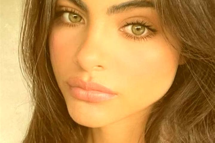 Iris, 26, a brunette hazel-eyed mediterranean companion based in Studena. Offering Striptease, GFE, BDSM, Couples. Available for incall and outcall, day and ...