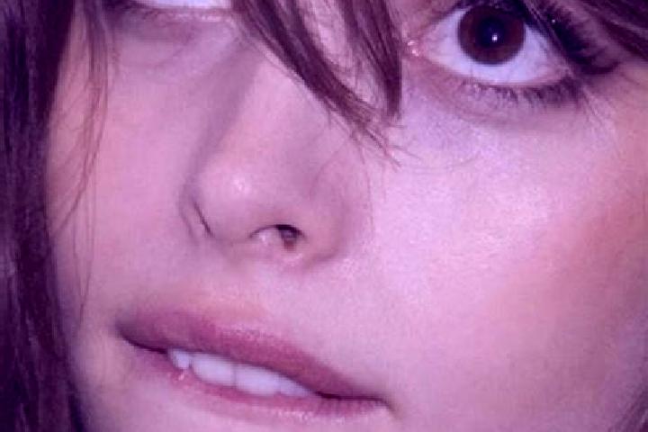 Iris, 26, a chestnut brown-eyed mediterranean companion based in Puerto de Chiquihuite. Offering Fetish, Deep French Kissing, Girlfriend Experience. Availabl...