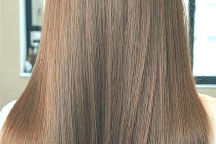 Iris, 26, a chestnut brown-eyed slavic companion based in Masvingo. Offering Roleplay, CIM, Couples. Available for incall and outcall, overnight bookings ava...