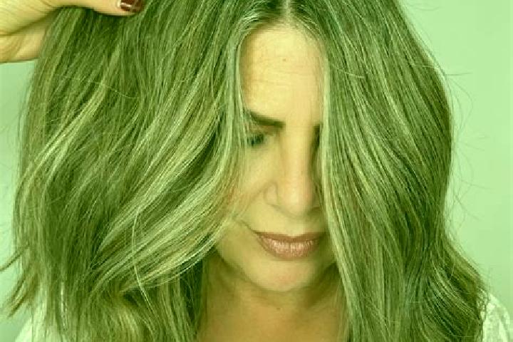 Iris, 26, a dark blonde grey-eyed mixed companion based in Porcheres. Offering Overnight, OWO, Dinner Date. Available for incall and outcall, overnight booki...