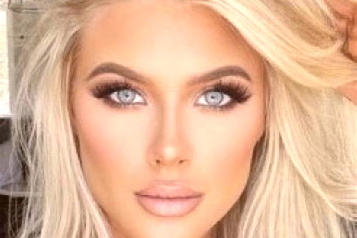 Iris, 26, a platinum blonde brown-eyed ebony companion based in Minato. Offering Girlfriend Experience, Duos, Tantra. Available for incall and outcall, overn...