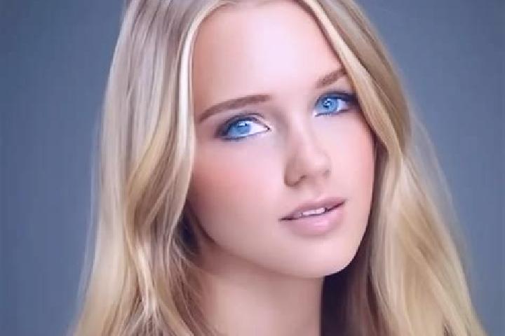 Iris, 26, a red blue-eyed slavic companion based in Chvalenice. Offering A-Level, Overnight, Girlfriend Experience. Available for incall and outcall, overnig...
