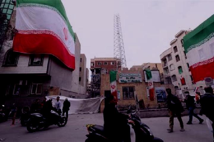 Iris, 26 — Escort in Saleh Shahr, Iran