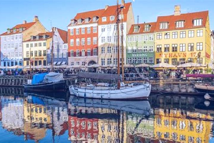 Iris, 26 — Escort in Stenlose, Denmark