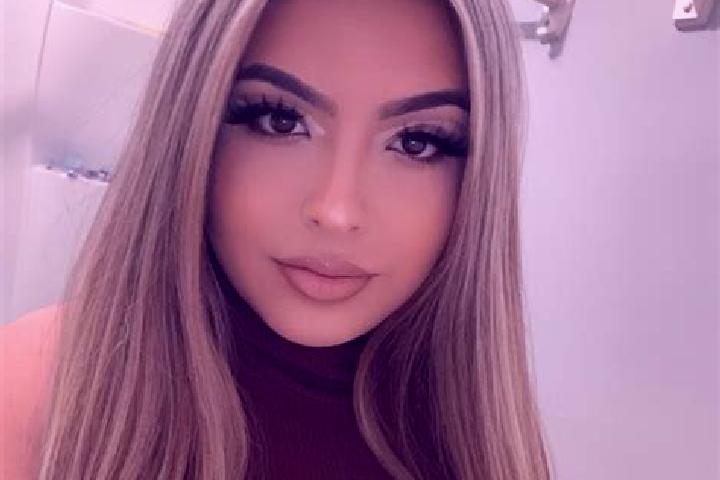 Iris, 27, a blonde dark-eyed latina companion based in Chapeshlu. Offering Party Girl, Roleplay, 69. Available for incall and outcall, day and evening dates.