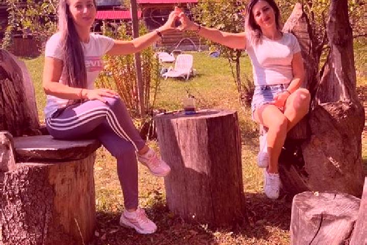Iris, 27 — Escort in Aldesti, Romania