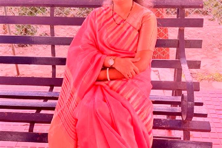 Iris, 27 — Escort in Barddhaman, India