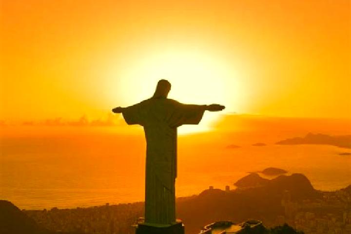 Iris, 27 — Escort in Damiao, Brazil