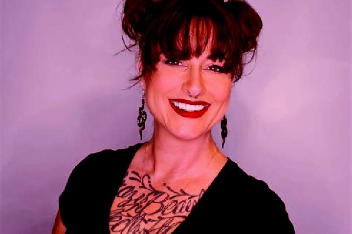 Iris, 27 — Escort in Indiana, Peru