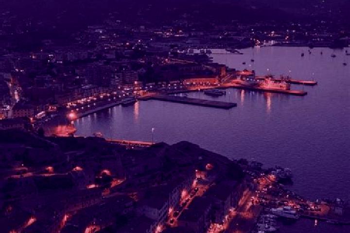 Iris, 27 — Escort in Livorno Ferraris, Italy