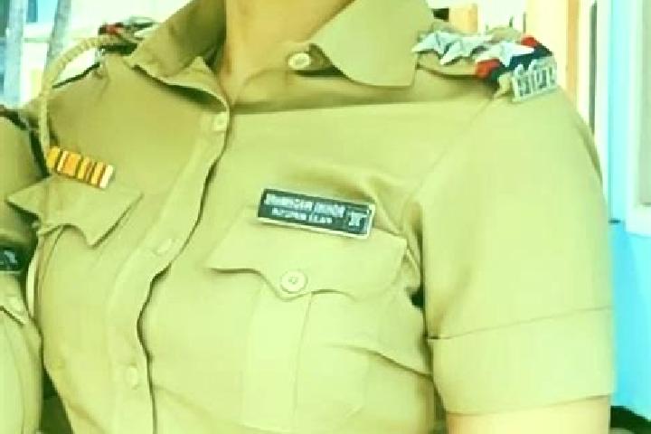Iris, 27 — Escort in Panoor, India