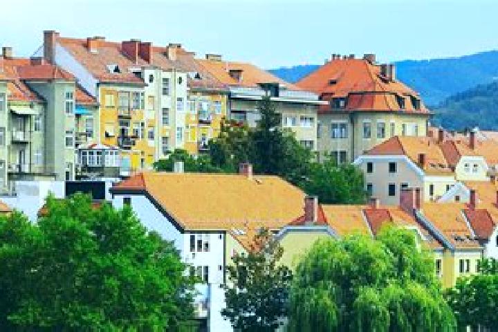 Iris, 27 — Escort in Vuzenica, Slovenia