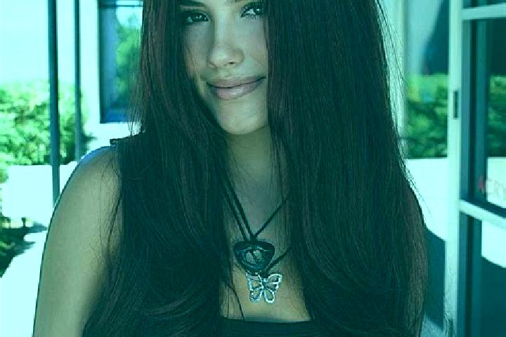 Iris, 28, a auburn dark-eyed caribbean companion based in Caluango. Offering BDSM, Girlfriend Experience, Dinner Date, Fetish. Available for incall and outca...