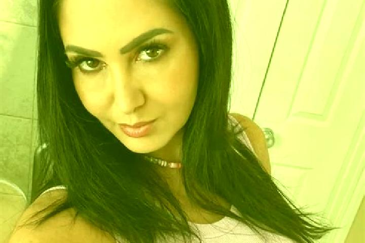 Iris, 28, a black blue-eyed indian companion based in Castel Ritaldi. Offering Domination, CIM, Dinner Date, A-Level. Available for incall and outcall, overn...