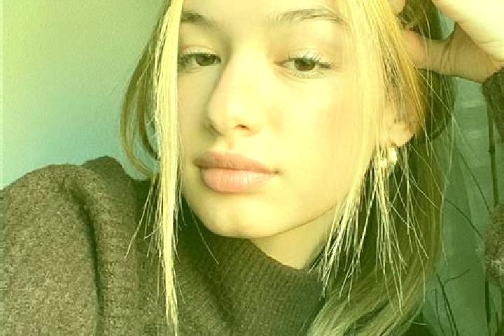 Iris, 28, a blonde brown-eyed caucasian companion based in Vaassen. Offering Girlfriend Experience, Duos, Massage, Deep French Kissing. Available for incall ...