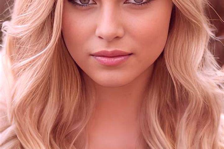 Iris, 28, a blonde dark-eyed caribbean companion based in Fu ao. Offering Prostate Massage, Deep French Kissing, A-Level. Available for incall and outcall, d...