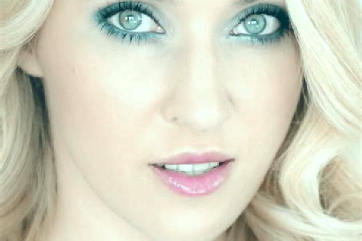 Iris, 28, a blonde green-eyed middle eastern companion based in Tsoloda. Offering Duos, Travel Companion, Erotic Massage, A-Level. Available for incall and o...