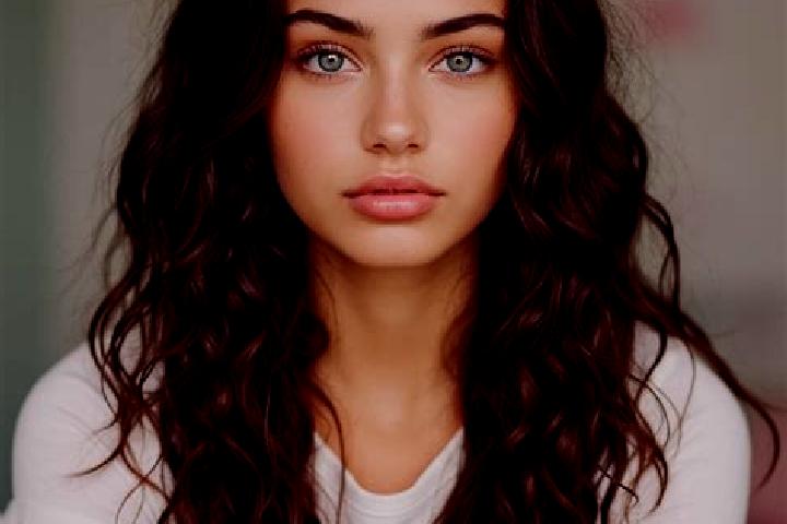 Iris, 28, a brunette amber-eyed mediterranean companion based in Luddenden Foot. Offering Couples, Domination, OWO. Available for incall and outcall, overnig...